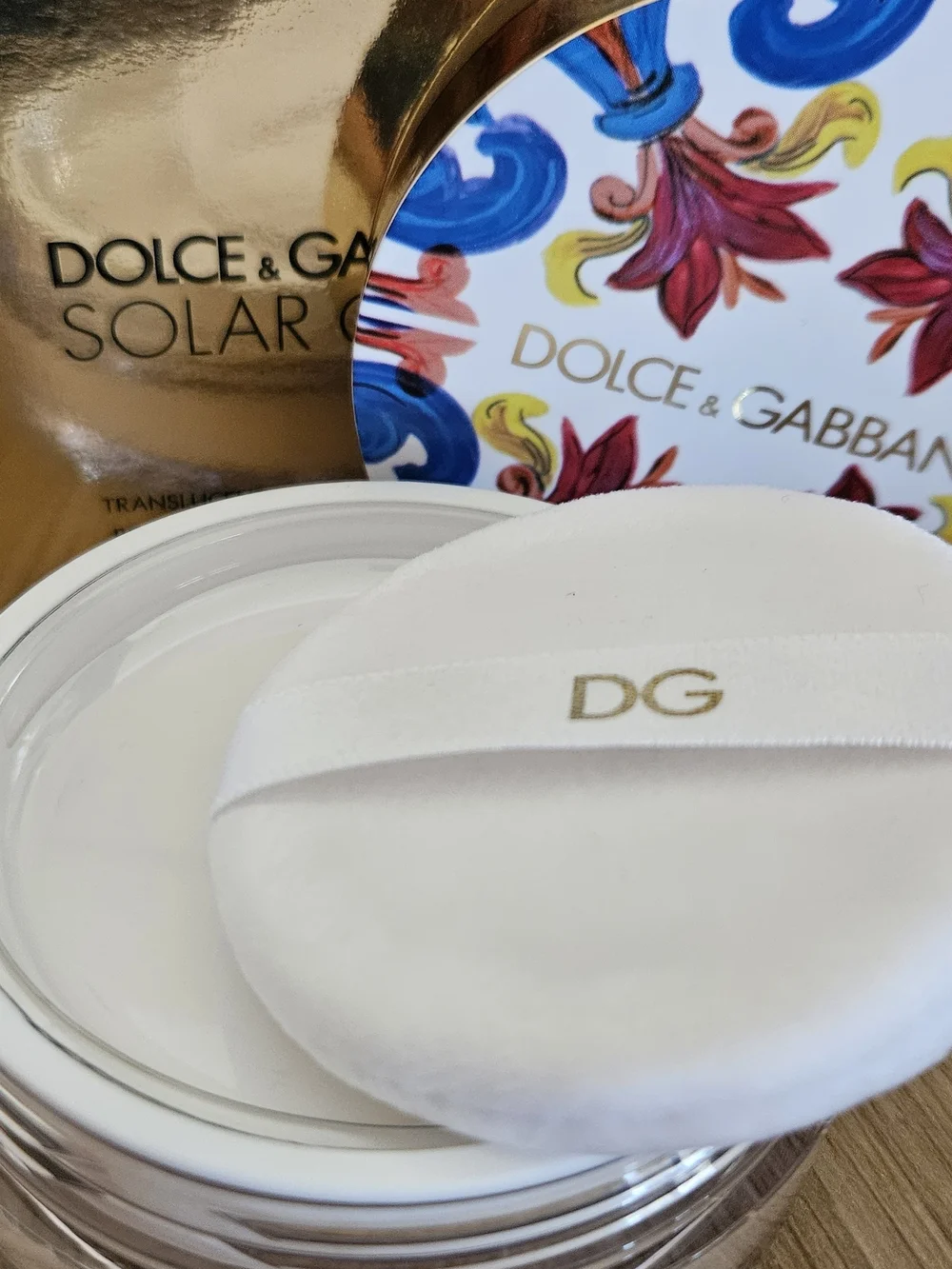 Dolce & Gabbana Solar Glow Loose Setting Powder - Crystal - Picture 3 of 3